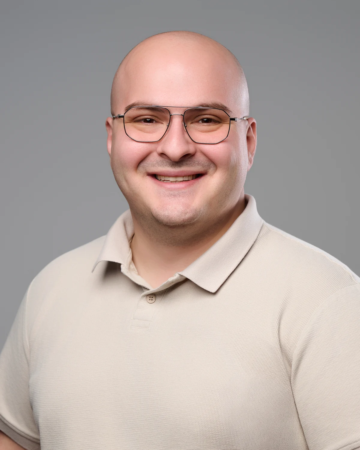 Robert Hergheligiu, Gründer von MAKE IT WORK – persönlicher Ansprechpartner